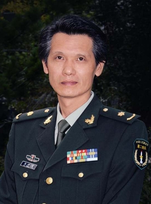 画家刘洪彪简介